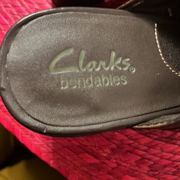 Clarks Womens Mirabelle Brown Leather Heeled Mules Comfort Shoes size 7.5W Wide - Picture 3 of 8